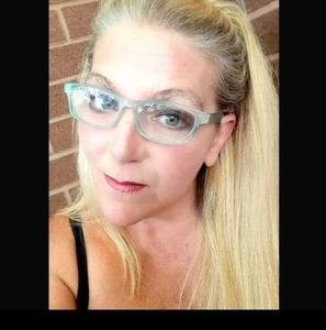 Meet your Posher, Mary denise